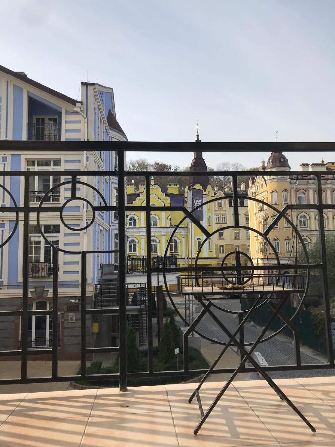 *Luxury Apartment In The City Center* Kiev Esterno foto